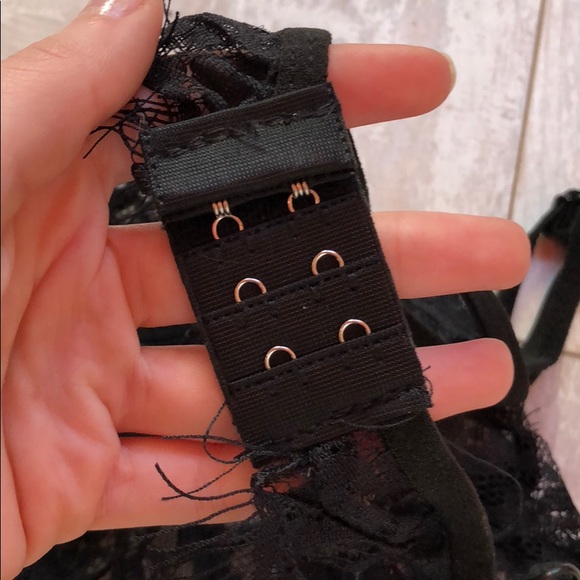 Black Lace Bra Top - Picture 4 of 4